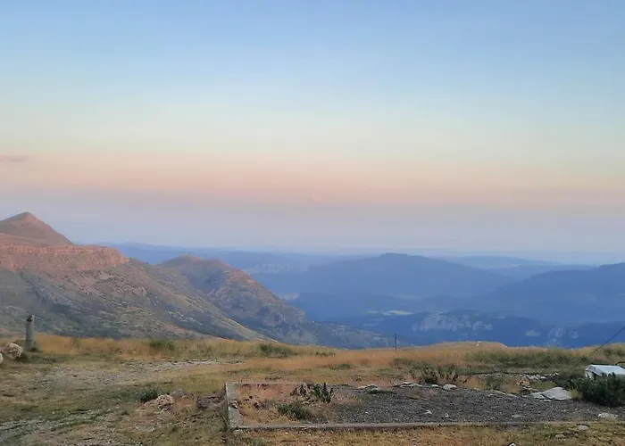 Albergue Refuge Du Mont Chiran Blieux